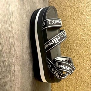 Ellesse Sandals, platform size 8